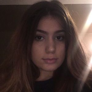 Meet your Posher, Desirae